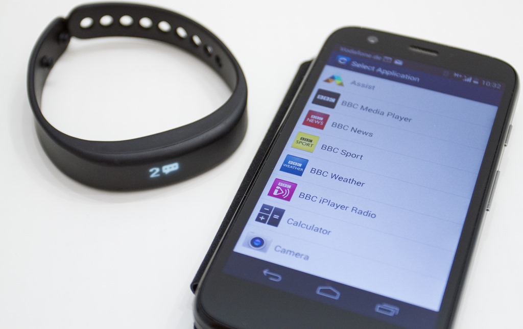 garmin vivosmart activity tracker