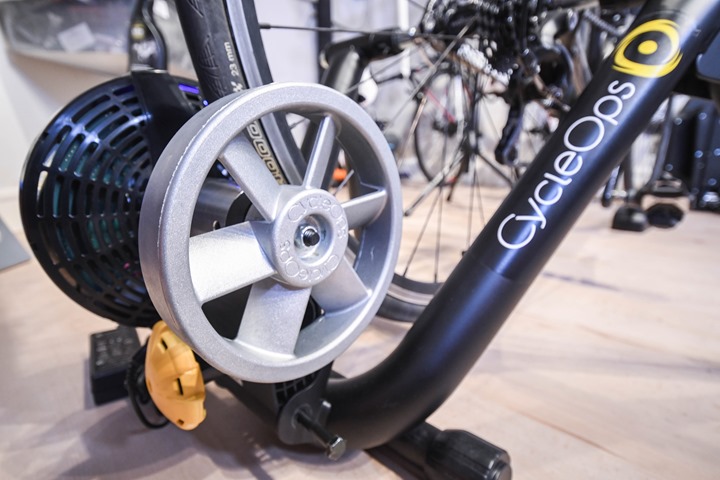 CycleOps-Magnus-Trainer-InCave