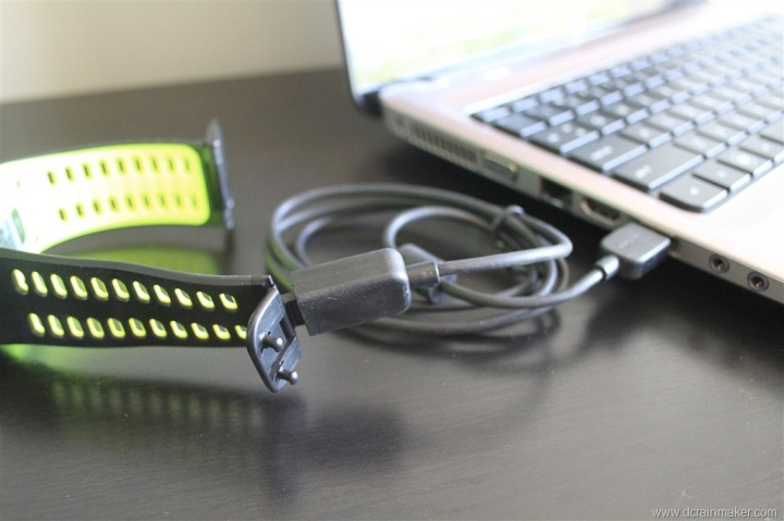 Nike+ GPS Sportwatch USB wristband charging Nike+ GPS Sportwatch USB wristband charging