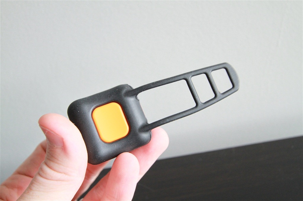 In Depth Review Of The Headsup System Roof Rack Protection This Is Basically A Mini Garage Door Opener Whose Sole Purpose In Life To Beep Really Loud When You Come Within 50ft Of The Led