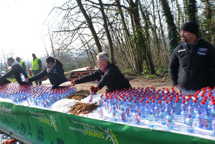 Berlin Marathon Aid Stations