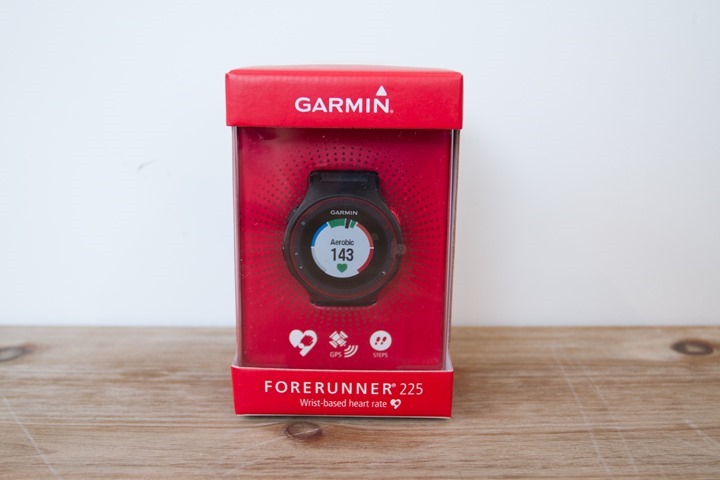 Garmin-FR225-Box