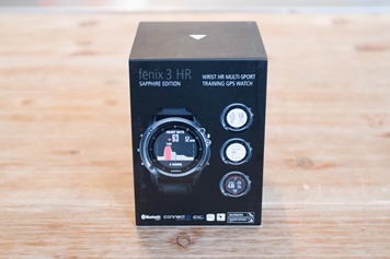 Garmin-Fenix3HR-Box-Back Garmin-Fenix3HR-Box-Back