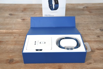 Fitbit-Charge-2-OpenBox