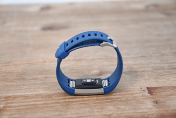 Fitbit-Charge-2-Side2