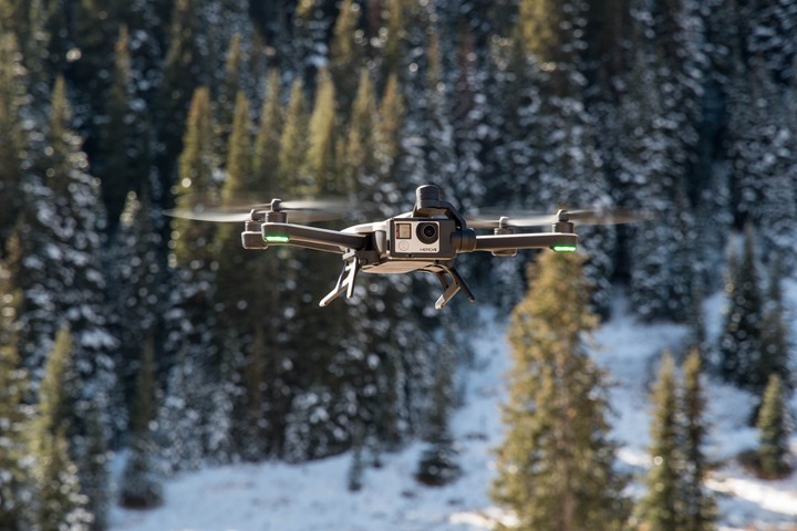 GoPro-Karma-Flying-Snow