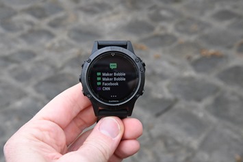 Garmin-Fenix5-SmartphoneNotifications-List