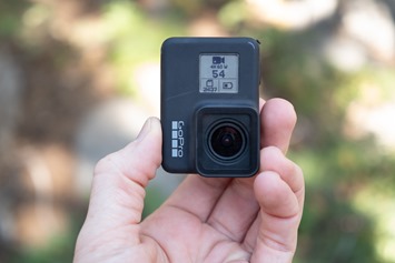 GoPro-Hero7Black-PortraitModeFront