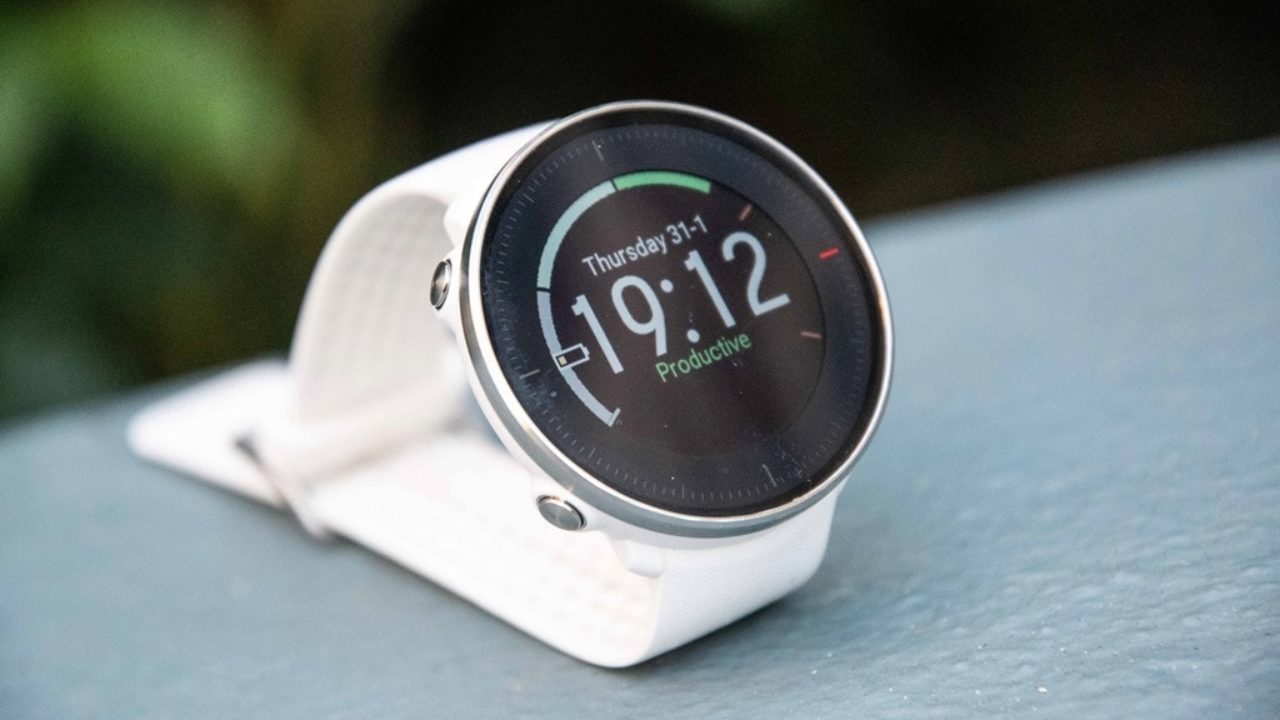 garmin forerunner 735xt vs polar vantage m