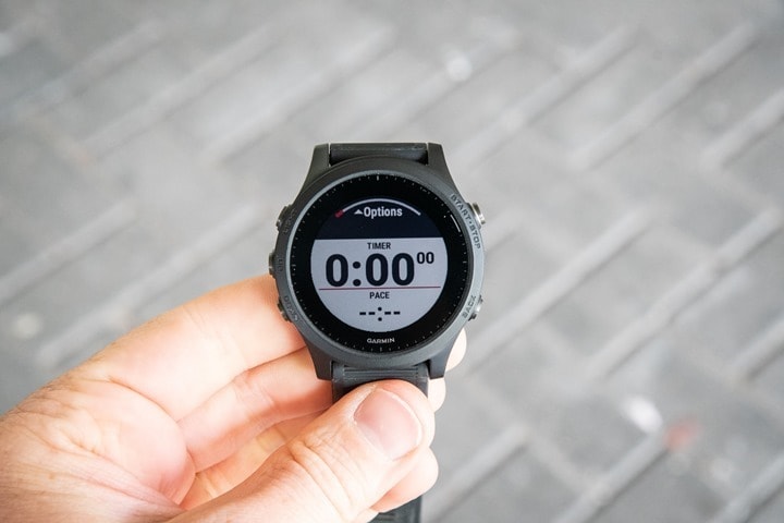 Garmin-FR945-Run-Waiting-GPS